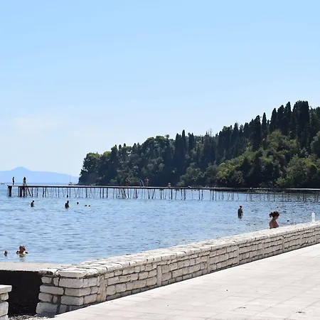 Garitsa Bay Appartamento